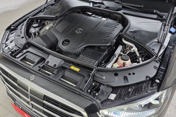 2023 Mercedes-Benz S-Класс с пробегом 57 634 км