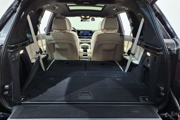 2025 BMW X7 с пробегом 20 087 км