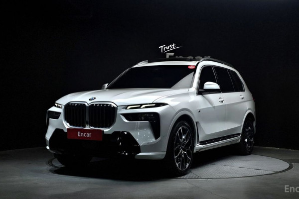 2024 BMW X7 с пробегом 21 865 км