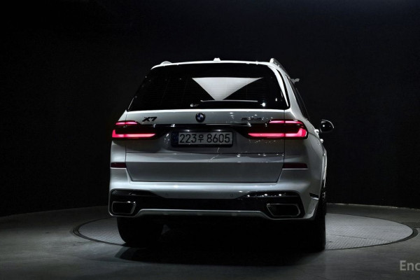 2024 BMW X7 с пробегом 21 865 км