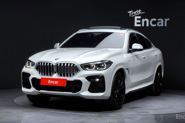 2022 BMW X6 с пробегом 37 558 км