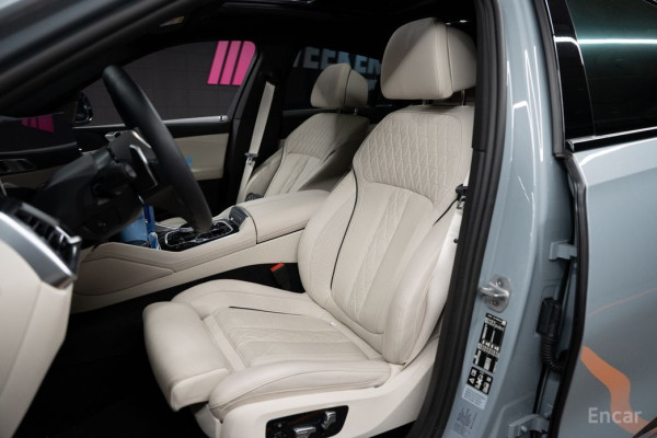 2025 BMW X6 с пробегом 4 000 км