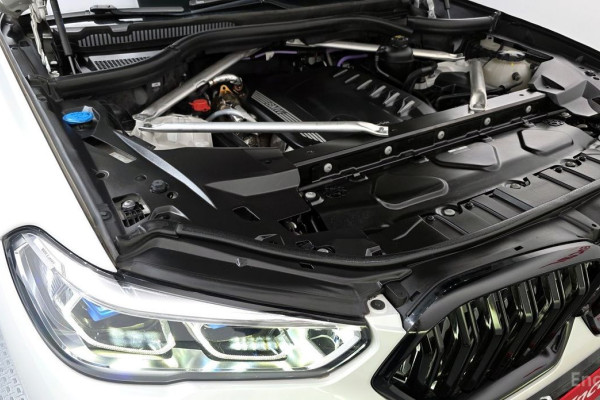 2022 BMW X6 с пробегом 104 251 км