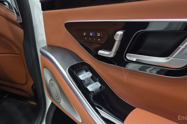 2022 Mercedes-Benz S-Класс с пробегом 45 240 км