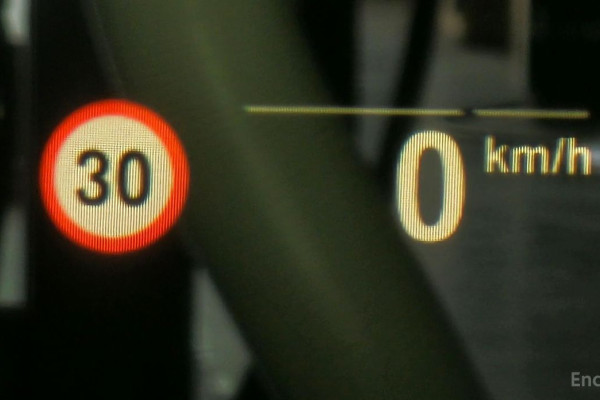 2022 BMW X6 с пробегом 33 592 км