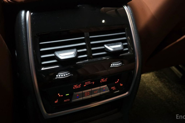 2024 BMW X7 с пробегом 21 865 км