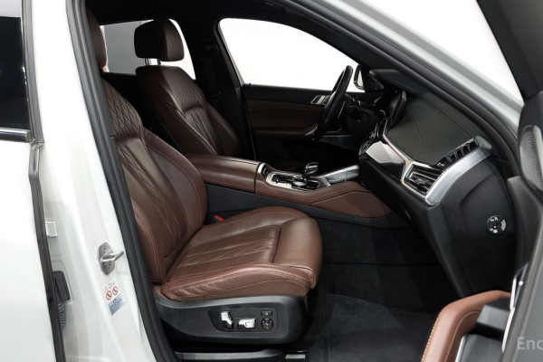 2022 BMW X6 с пробегом 104 251 км