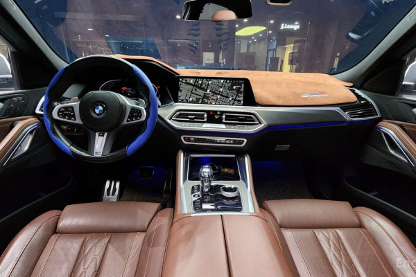 2022 BMW X6 с пробегом 37 558 км