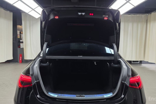 2023 Mercedes-Benz S-Класс с пробегом 57 634 км