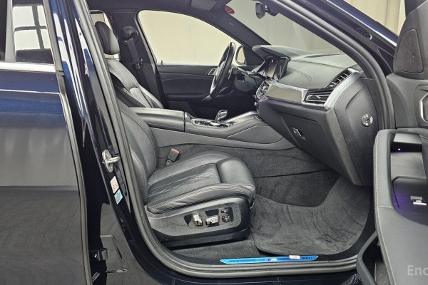 2022 BMW X6 с пробегом 39 658 км