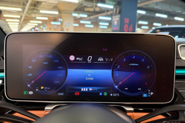 2023 Mercedes-Benz S-Класс с пробегом 42 000 км