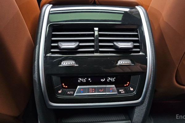 2024 BMW X7 с пробегом 21 815 км