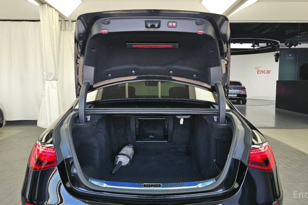 2022 Mercedes-Benz S-Класс с пробегом 51 445 км