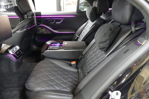 2022 Mercedes-Benz S-Класс с пробегом 18 000 км