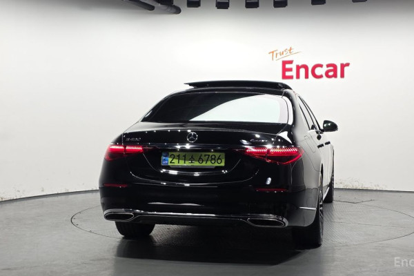 2022 Mercedes-Benz S-Класс с пробегом 12 961 км