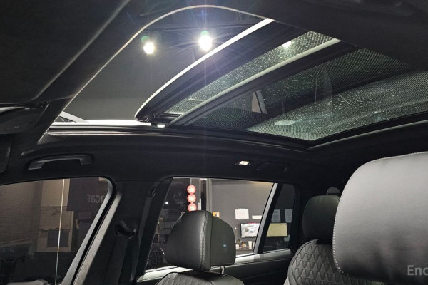 2025 BMW X7 с пробегом 11 218 км