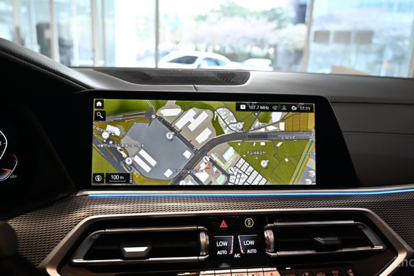 2022 BMW X6 с пробегом 40 296 км