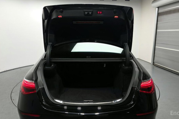 2022 Mercedes-Benz S-Класс с пробегом 12 961 км