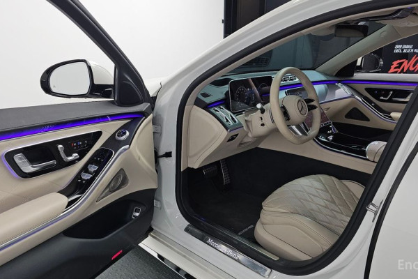 2022 Mercedes-Benz S-Класс с пробегом 15 892 км