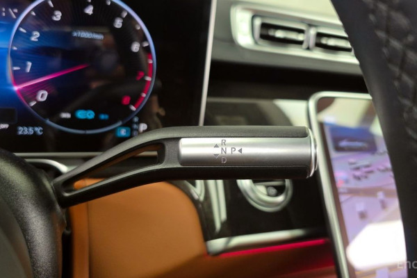 2022 Mercedes-Benz S-Класс с пробегом 134 306 км