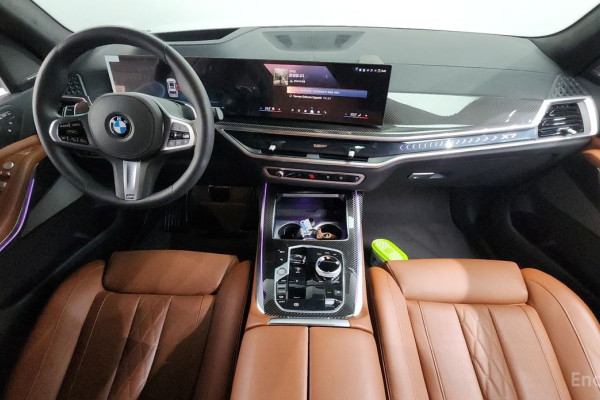 2025 BMW X7 с пробегом 13 146 км