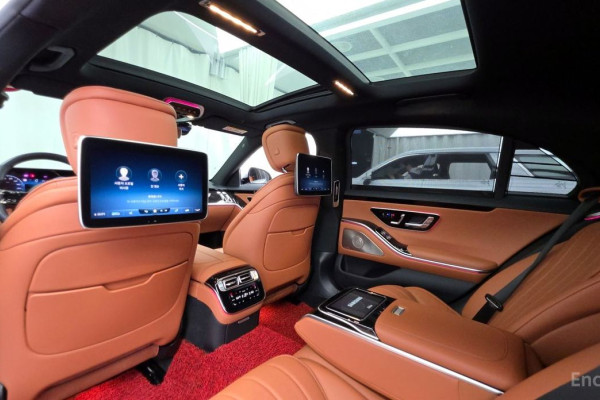 2022 Mercedes-Benz S-Класс с пробегом 134 306 км