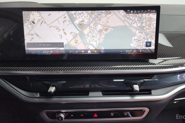 2025 BMW X7 с пробегом 13 146 км