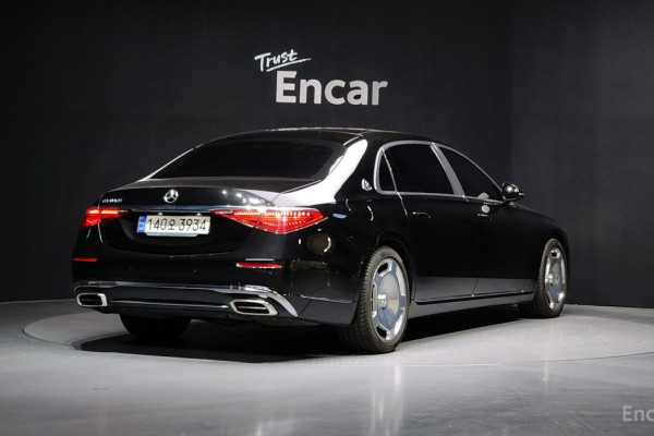 2022 Mercedes-Benz S-Класс с пробегом 114 608 км