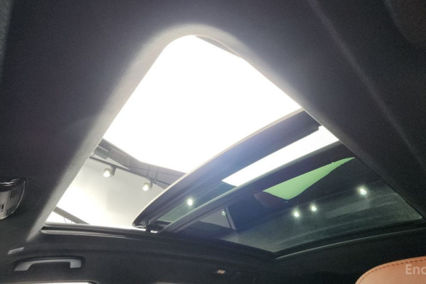 2025 BMW X7 с пробегом 13 146 км