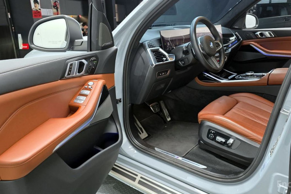 2024 BMW X7 с пробегом 34 135 км