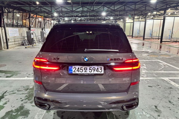 2025 BMW X7 с пробегом 3 810 км