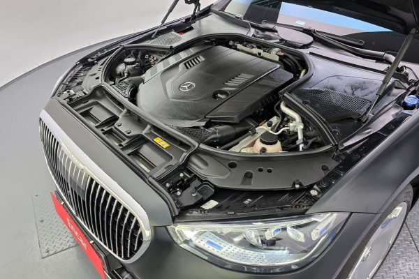 2022 Mercedes-Benz S-Класс с пробегом 32 523 км