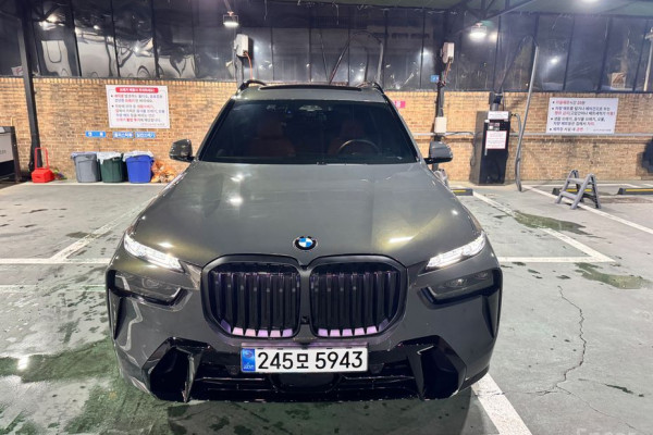 2025 BMW X7 с пробегом 3 810 км