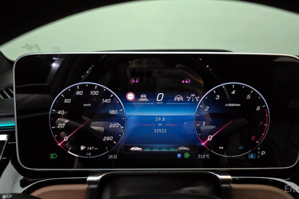 2022 Mercedes-Benz S-Класс с пробегом 32 523 км