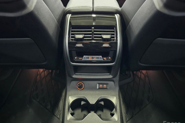 2024 BMW X7 с пробегом 18 151 км