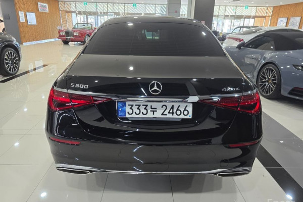 2023 Mercedes-Benz S-Класс с пробегом 49 135 км