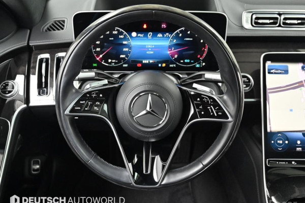 2022 Mercedes-Benz S-Класс с пробегом 42 271 км