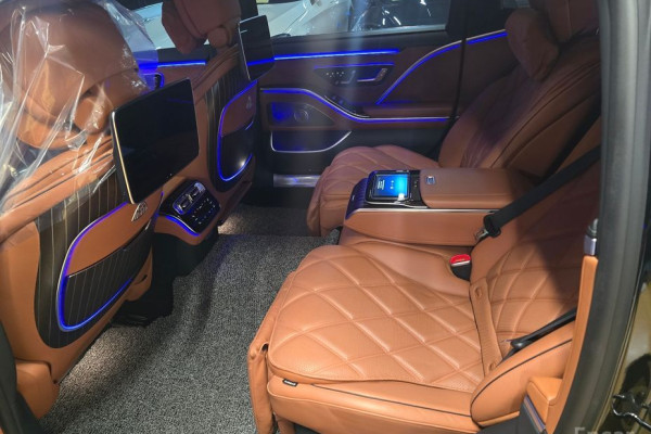 2022 Mercedes-Benz S-Класс с пробегом 64 170 км