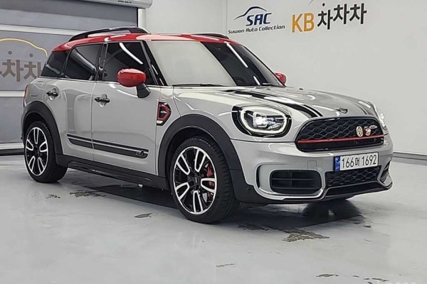 2023 Mini Countryman с пробегом 26 576 км