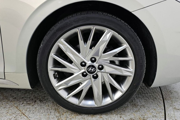 2021 Hyundai Grandeur с пробегом 65 825 км