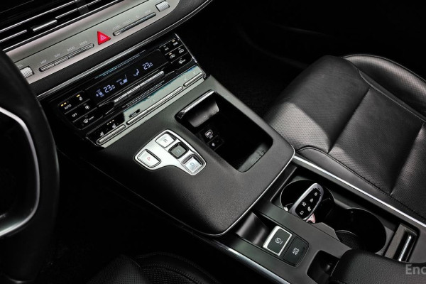 2022 Hyundai Grandeur с пробегом 64 927 км