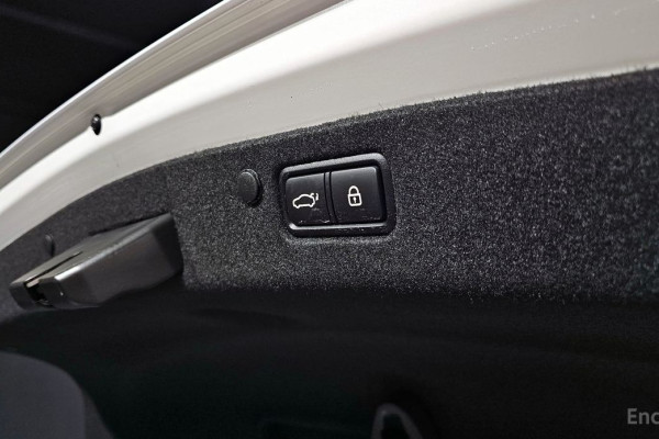 2022 Hyundai Grandeur с пробегом 64 927 км