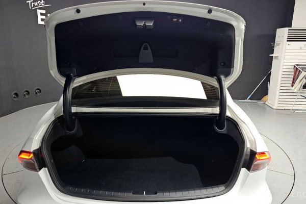 2022 Hyundai Grandeur с пробегом 45 328 км