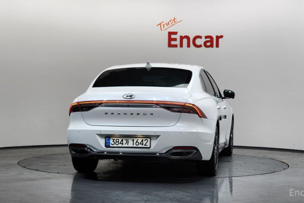 2021 Hyundai Grandeur с пробегом 40 268 км