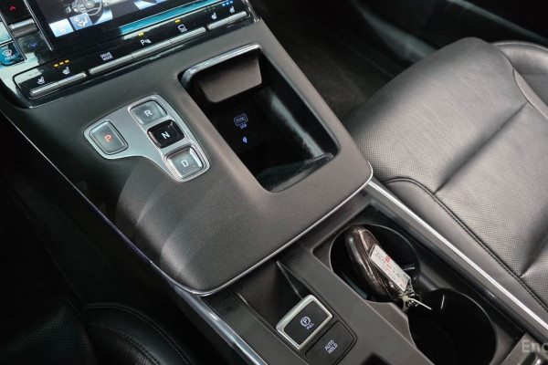 2022 Hyundai Grandeur с пробегом 70 920 км