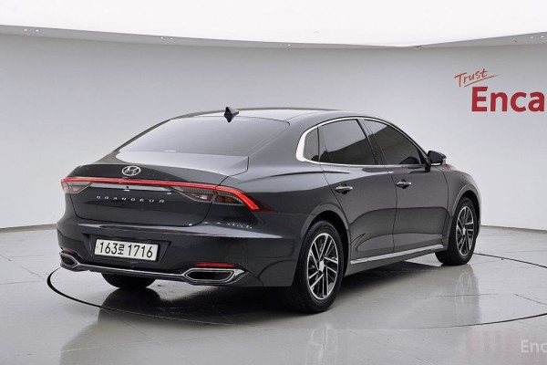 2022 Hyundai Grandeur с пробегом 46 853 км