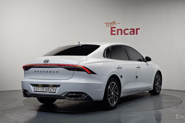 2021 Hyundai Grandeur с пробегом 106 013 км