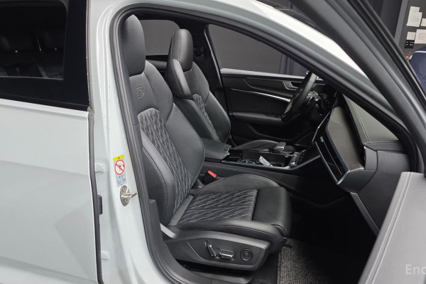 2022 Audi S6 с пробегом 8 779 км