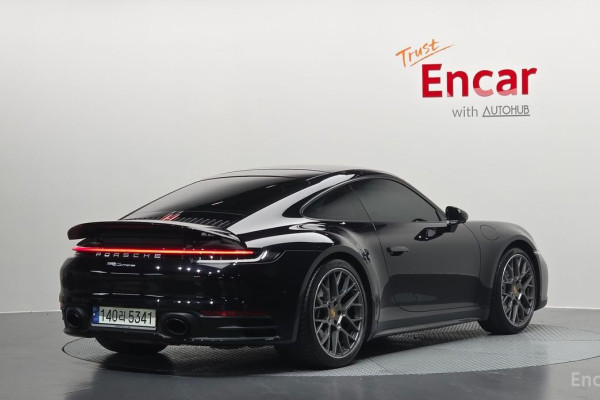 2021 Porsche 911 с пробегом 46 031 км