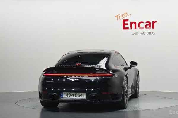 2021 Porsche 911 с пробегом 46 031 км